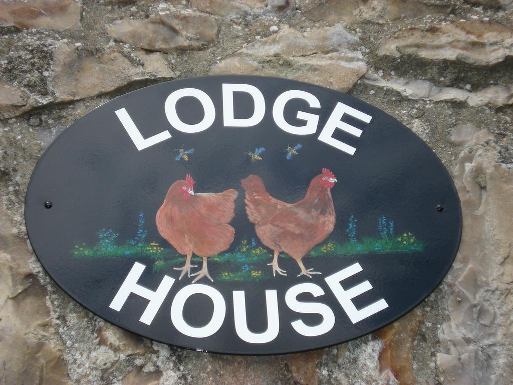 Lodge House B&B Buckland St Mary 外观 照片